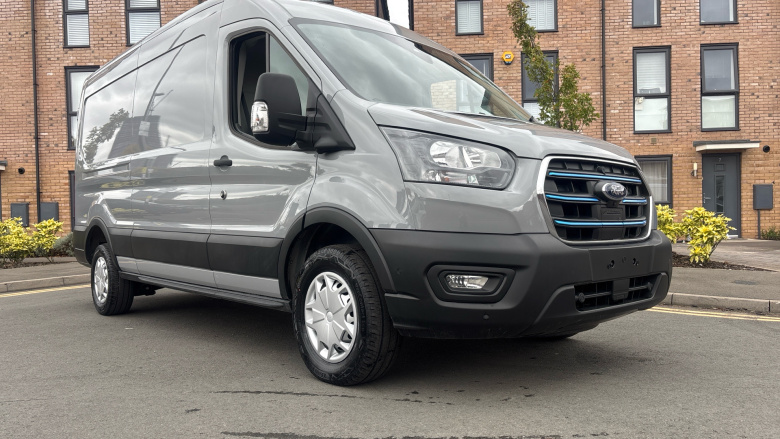 Ford Transit E-350 L3 Rwd 135kW 68kWh H2 Trend Van Auto